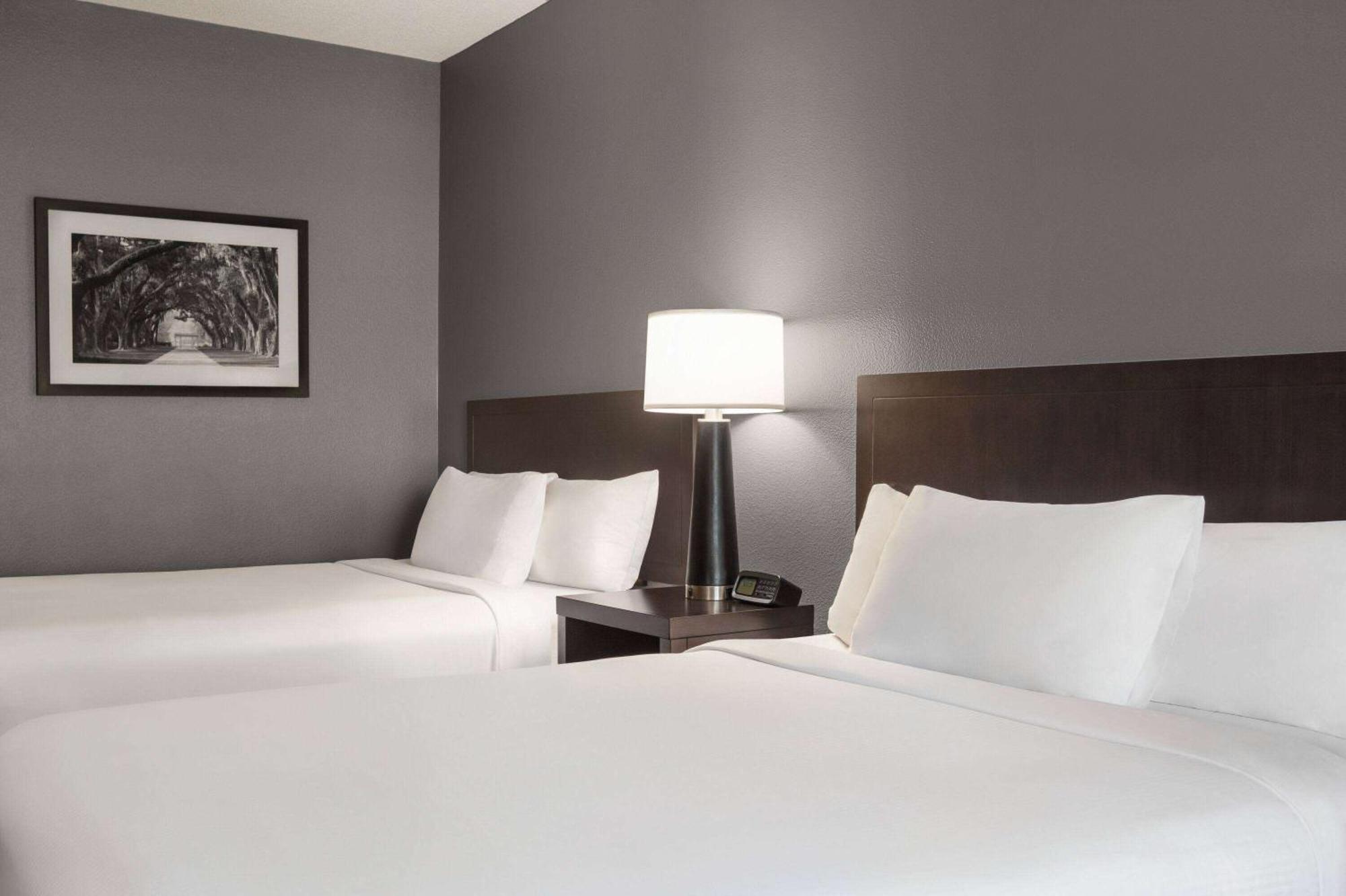 Wingate By Wyndham Savannah I-95 North Port Wentworth Esterno foto