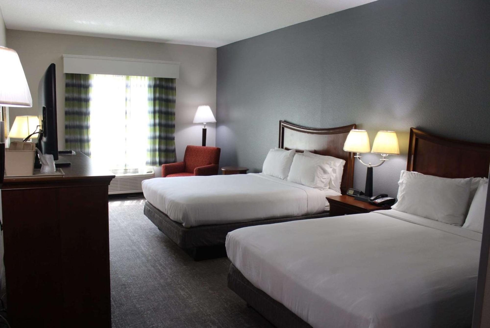 Wingate By Wyndham Savannah I-95 North Port Wentworth Esterno foto
