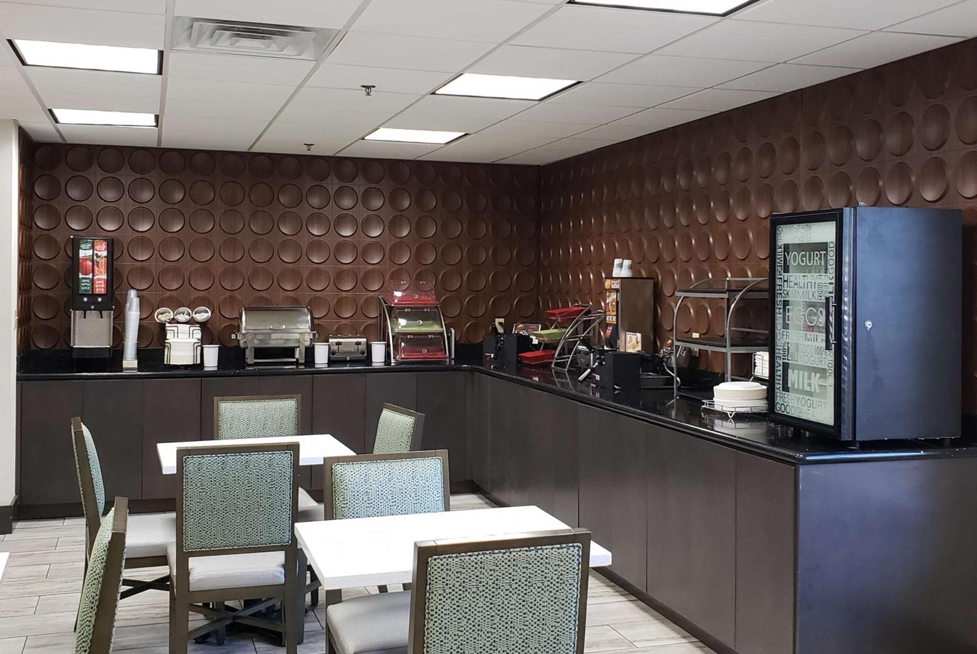 Wingate By Wyndham Savannah I-95 North Port Wentworth Esterno foto