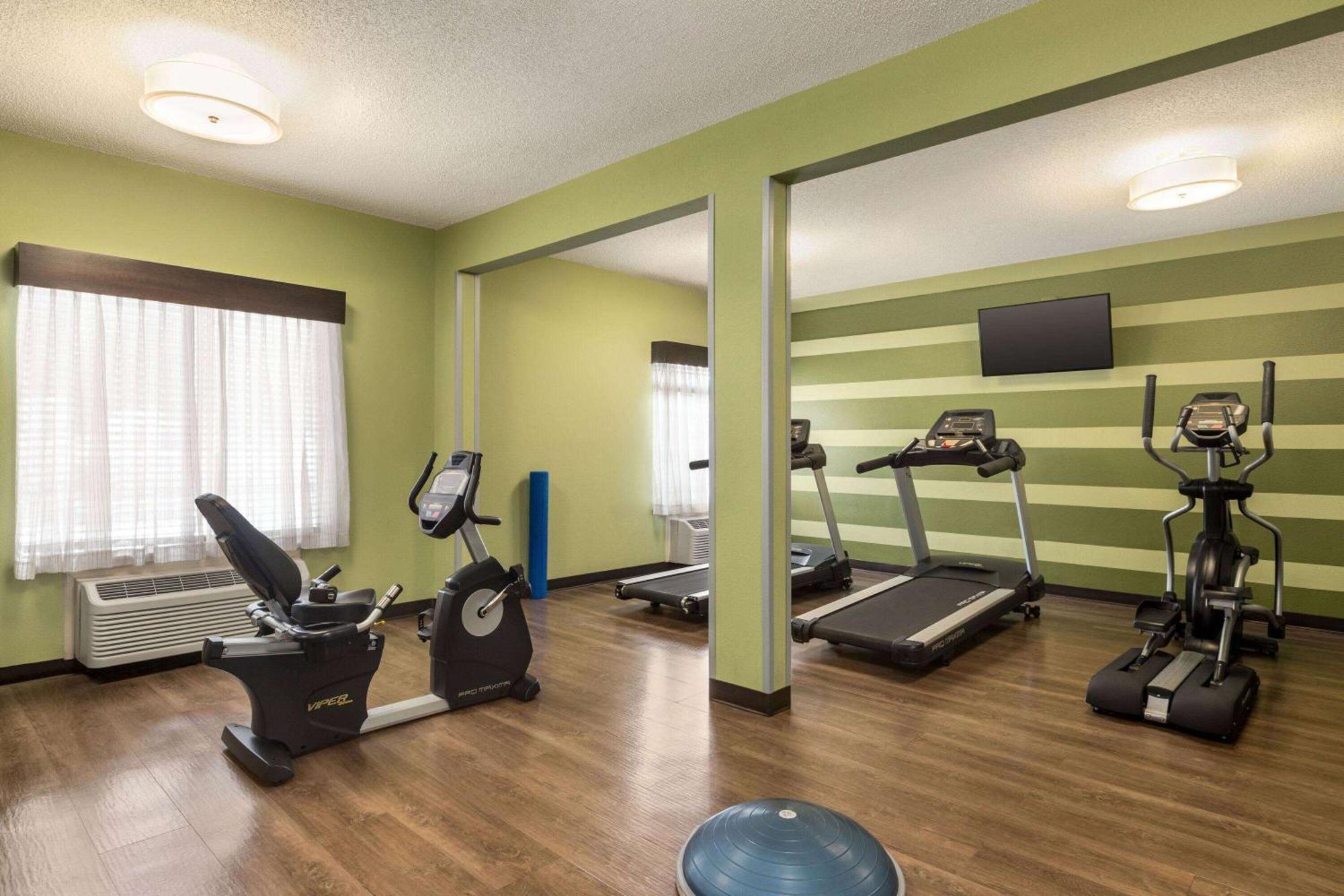Wingate By Wyndham Savannah I-95 North Port Wentworth Esterno foto