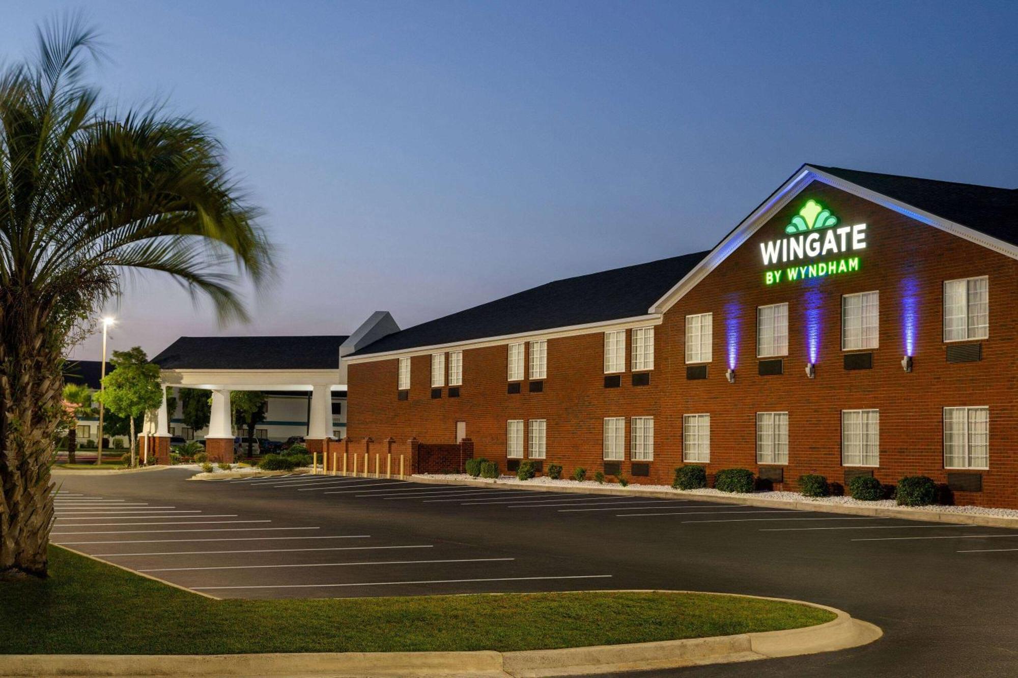 Wingate By Wyndham Savannah I-95 North Port Wentworth Esterno foto