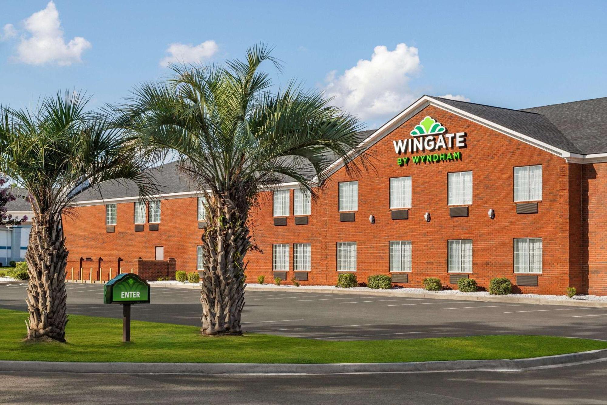 Wingate By Wyndham Savannah I-95 North Port Wentworth Esterno foto